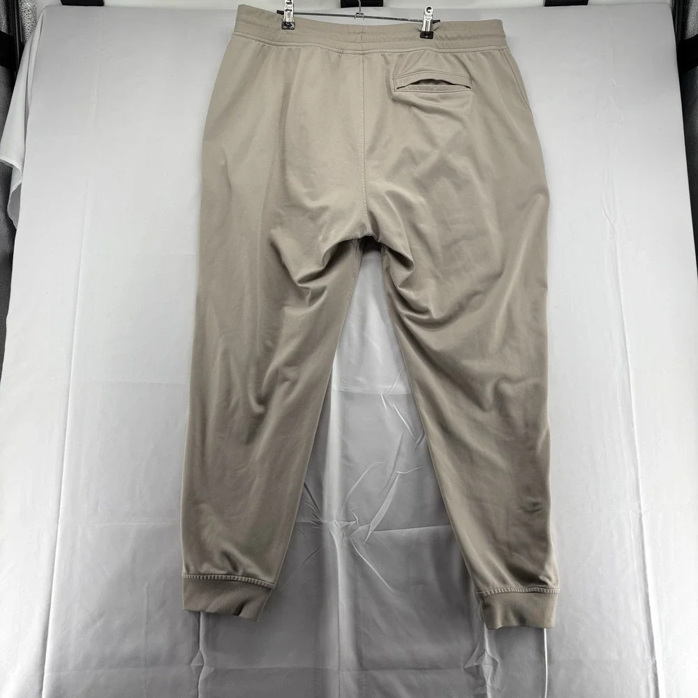 Under Armour Joggers Men Size 2XL Khaki Sportstyle Tricot Pants Athletic Running